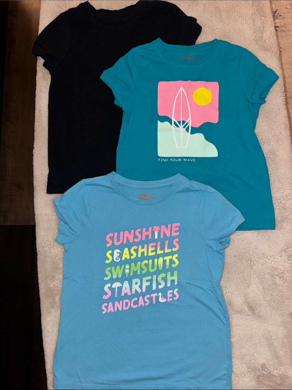 Cat & Jack Girls' Teal Surf Tee & Light Blue Graphic Tee with Black Tee